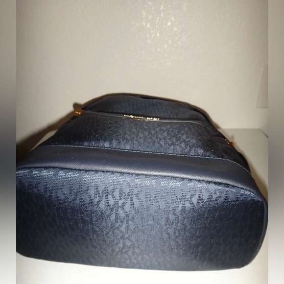 MICHAEL KORS Morgan MK Signature MD Backpack Admiral Blue Canvas & Saffiano - Picture 3 of 8